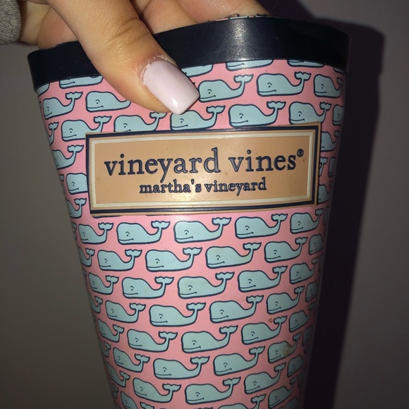 Vineyard Vines rain boots - Picture 2 of 2